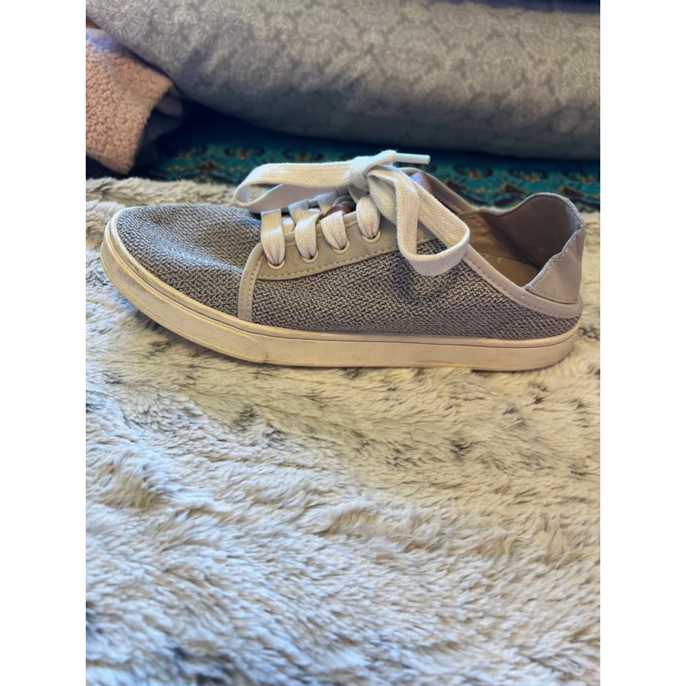 Olukai Womens Size 7.5 Pehuea Li Taupe Gray Beige Casual Lace Up Sneakers